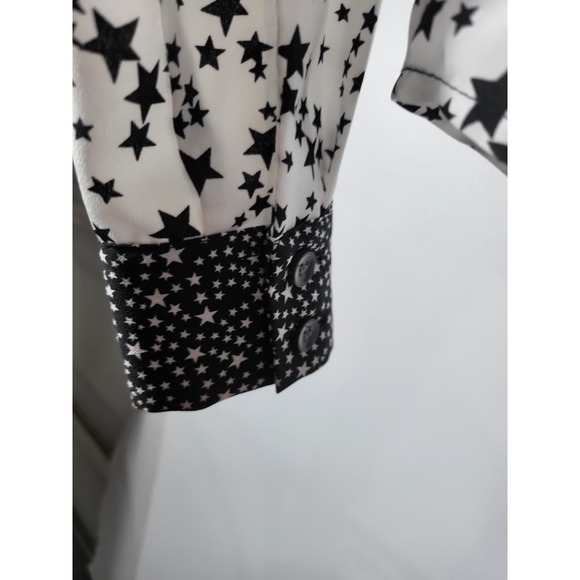 New York & Company Black And White Star Blouse - Picture 8 of 9